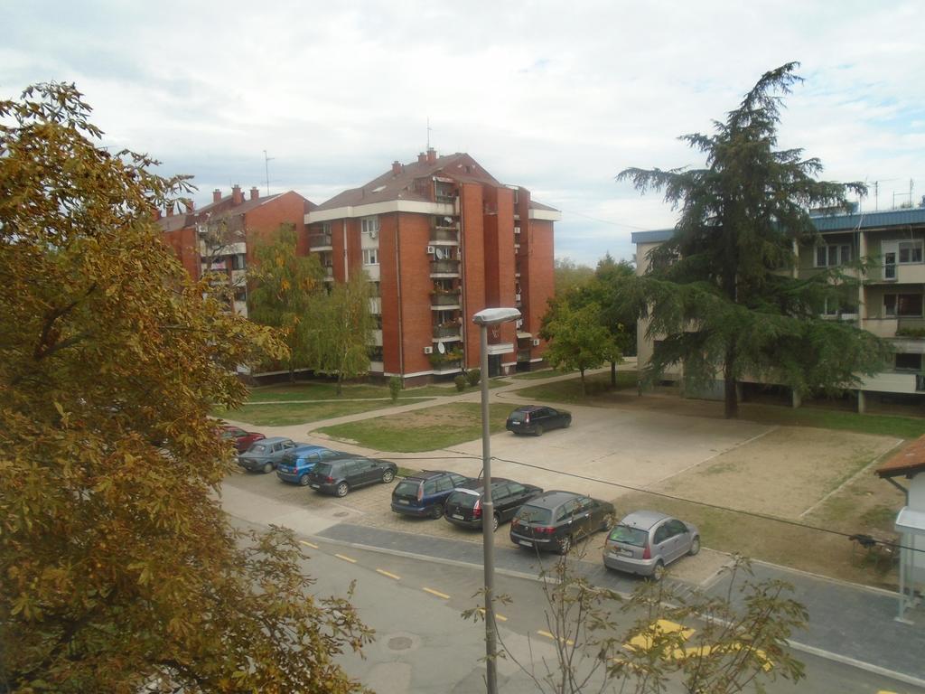 Apartment Peca Kladovo Luaran gambar
